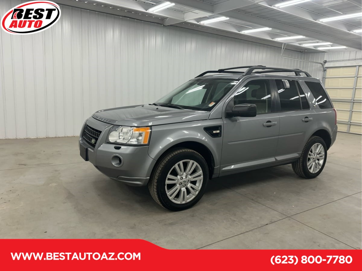 2010 Land Rover LR2 HSE's photo