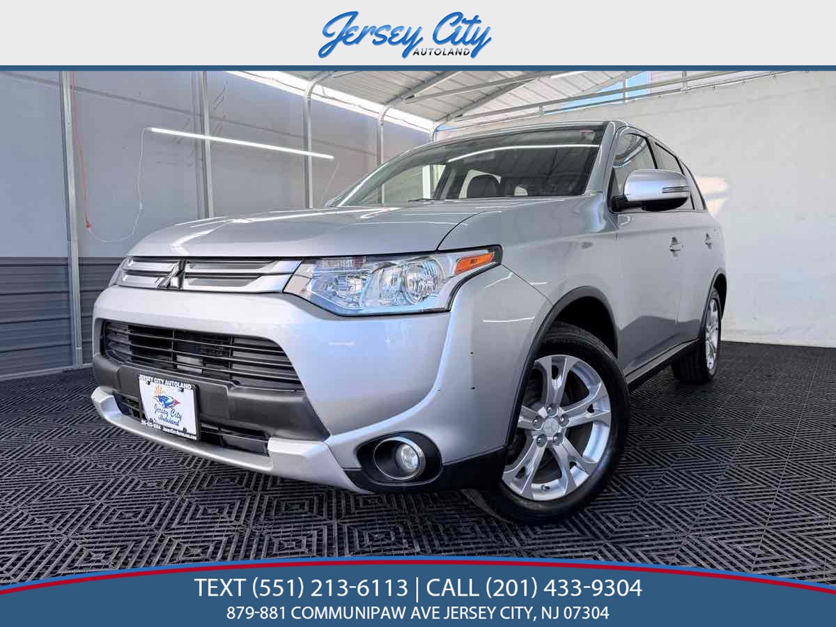 2015 Mitsubishi Outlander SE