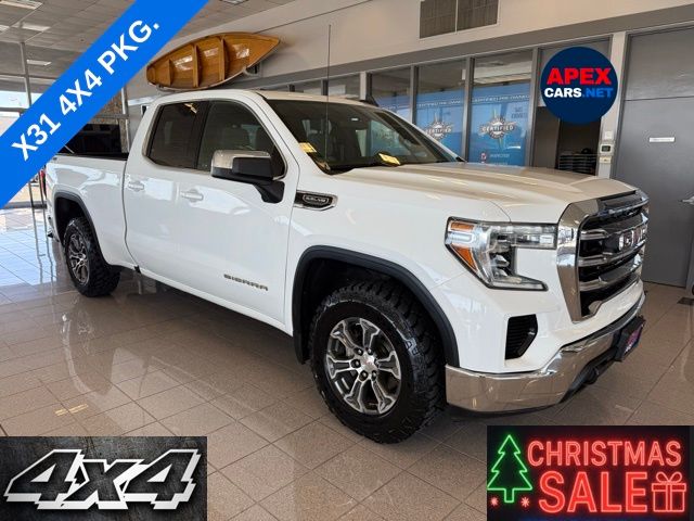 2021 GMC Sierra 1500 SLE's photo