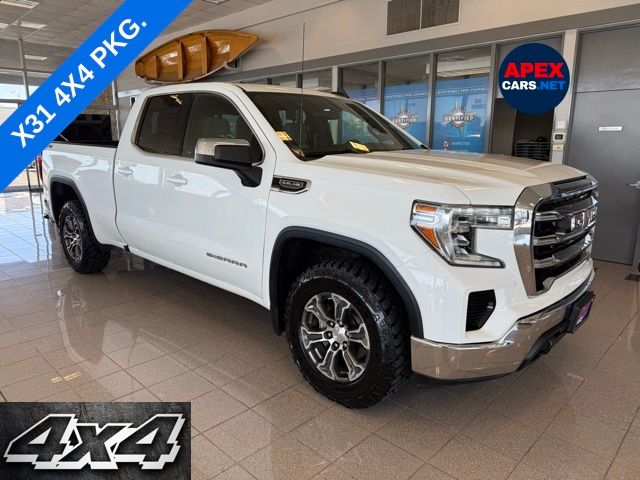 2021 GMC Sierra 1500 SLE's photo