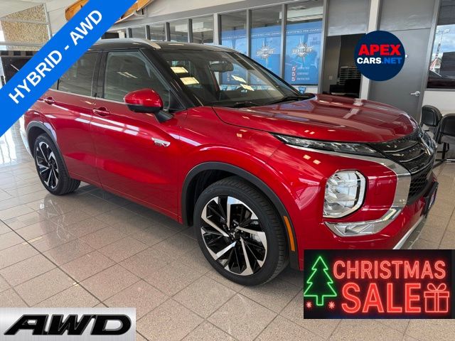 2023 Mitsubishi Outlander Plug-In Hybrid SEL's photo