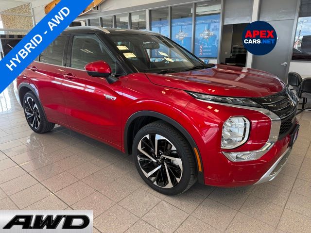 2023 Mitsubishi Outlander Plug-In Hybrid SEL's photo