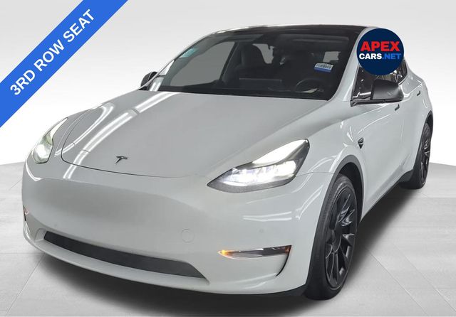 2022 Tesla Model Y Long Range's photo