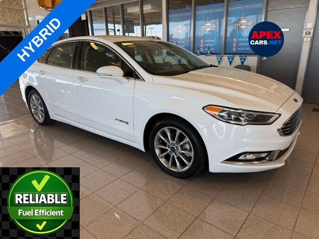 2017 Ford Fusion Hybrid SE
