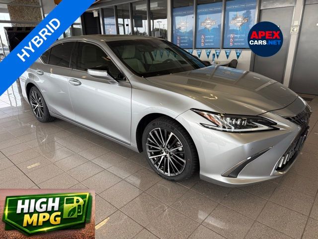2022 Lexus ES Hybrid