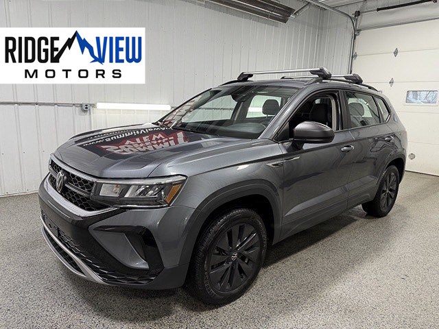 2024 Volkswagen Taos S's photo