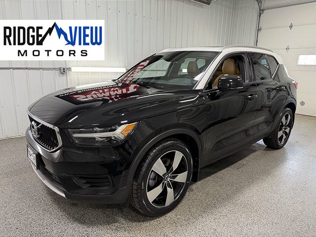 2019 Volvo XC40