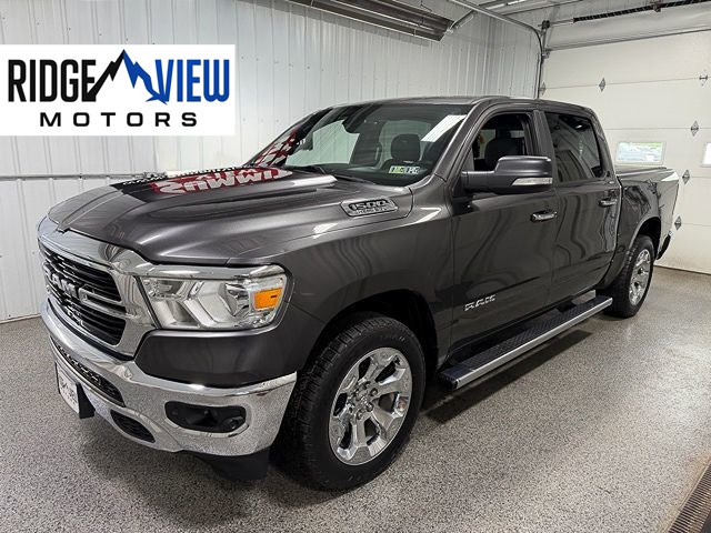 2019 RAM 1500 Big Horn/Lone Star 4x4 Crew Cab 5'7's photo