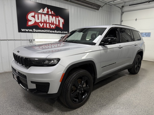 2023 Jeep Grand Cherokee L Altitude's photo