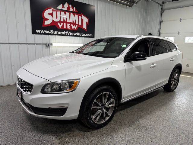 2017 Volvo V60