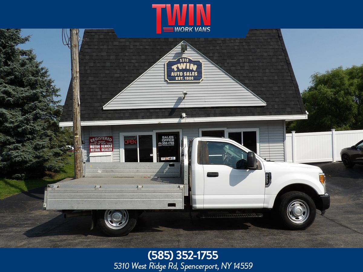 2017 Ford F-250 Super Duty XL's photo