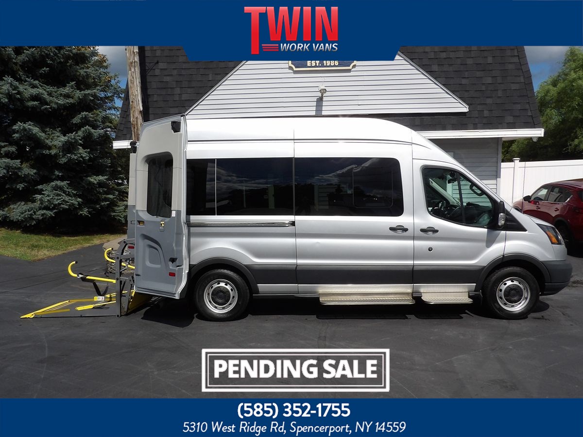 2017 Ford Transit Wagon