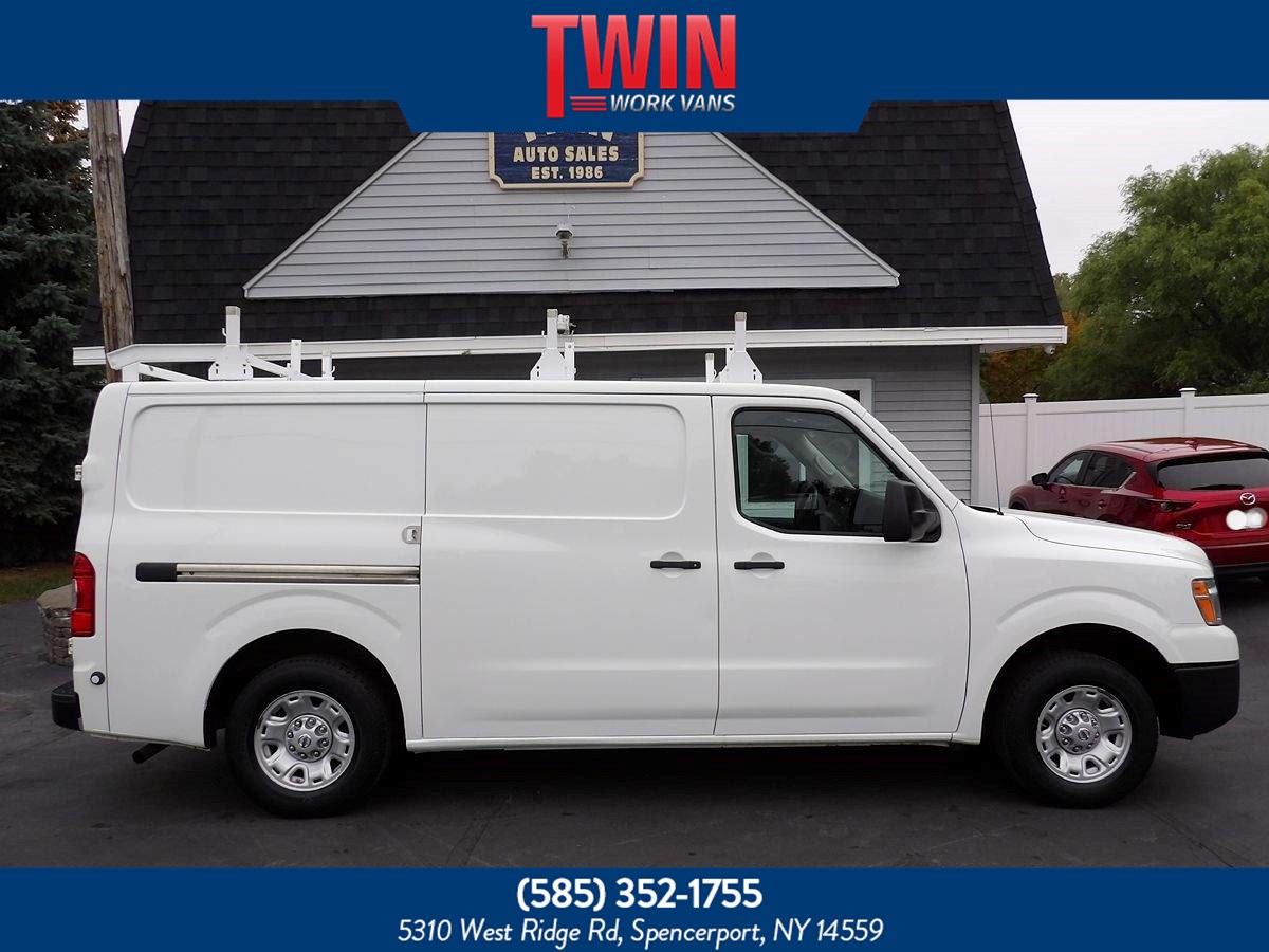 2020 Nissan NV Cargo SV's photo