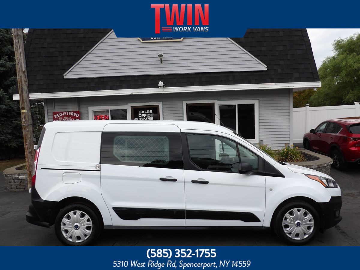 2022 Ford Transit Connect XL's photo