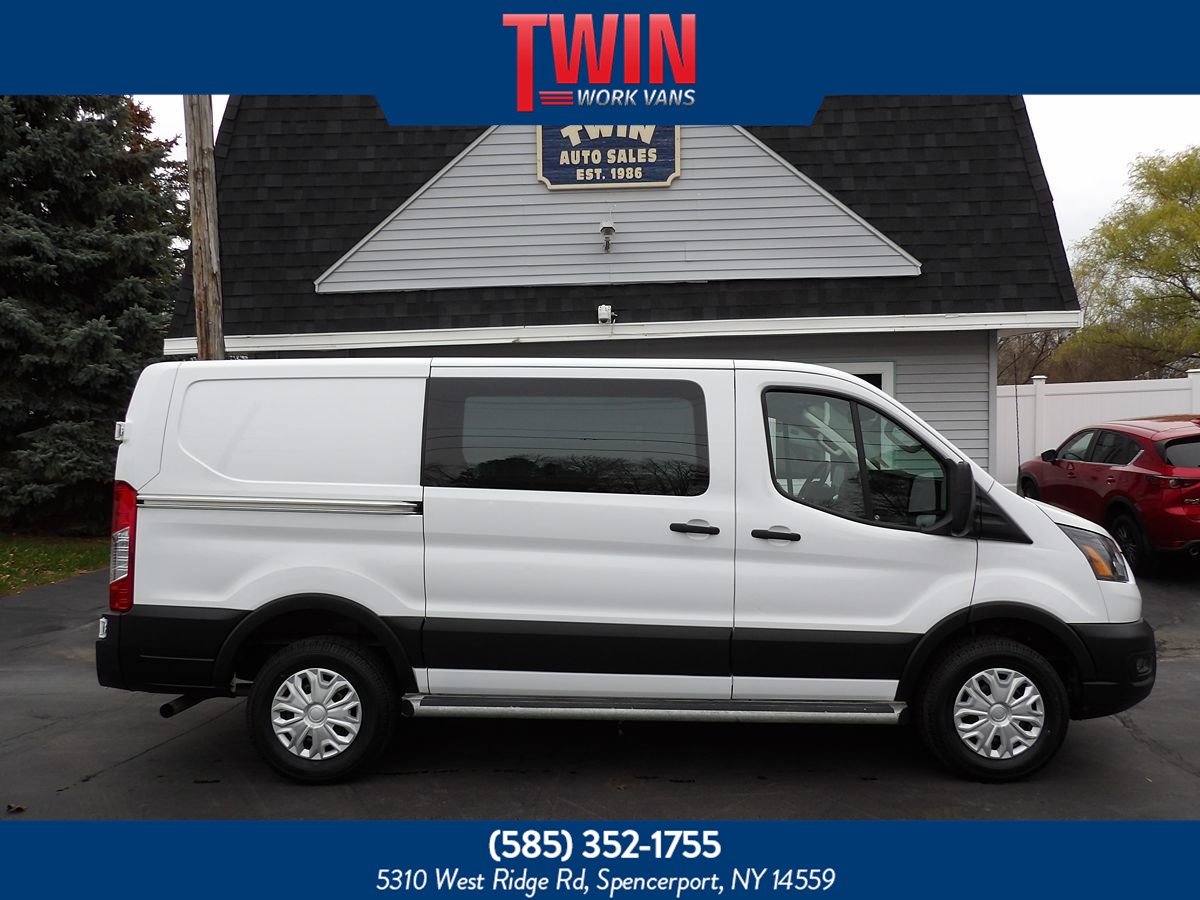 2023 Ford Transit Van Base's photo