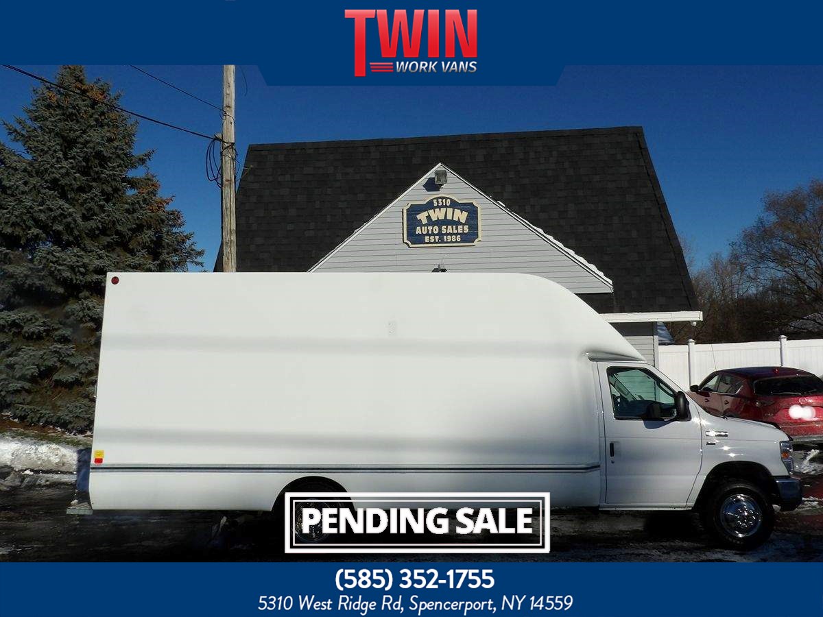 2019 Ford E-Series Cutaway Base