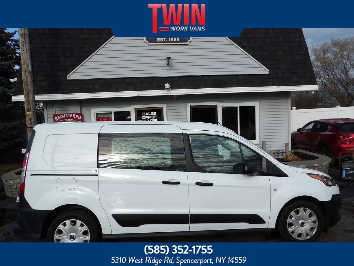 2023 Ford Transit Connect XL's photo