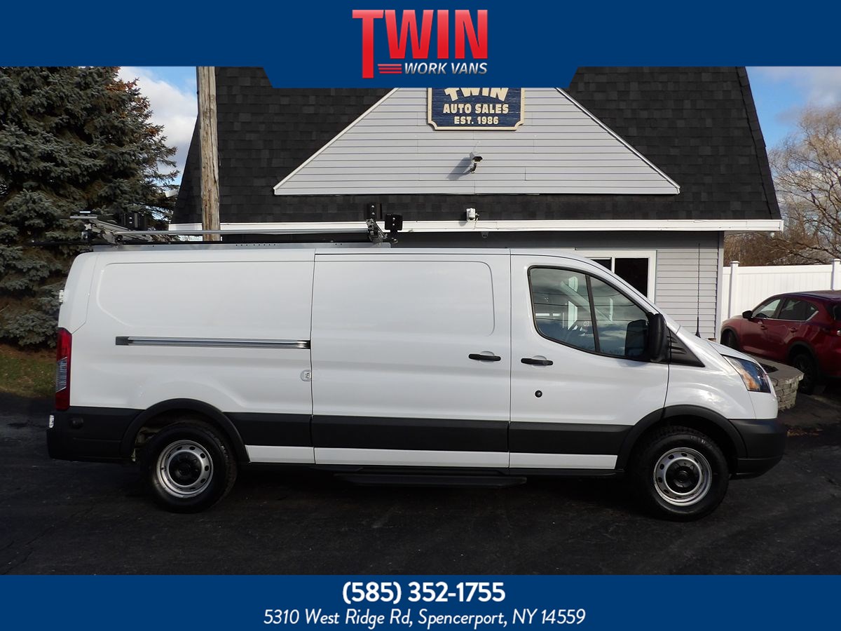 2018 Ford Transit Van Base's photo