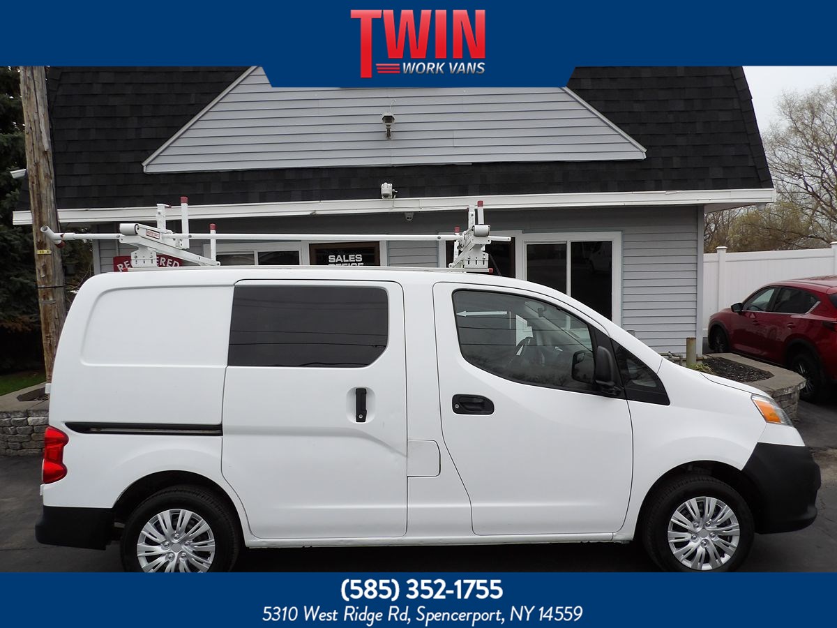 2015 Nissan NV200