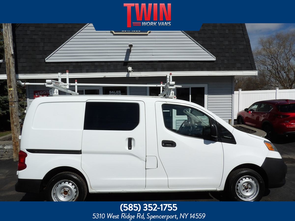 2015 Nissan NV200 S