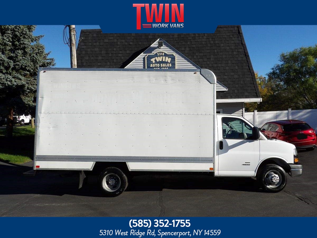 2019 Chevrolet Express Cutaway