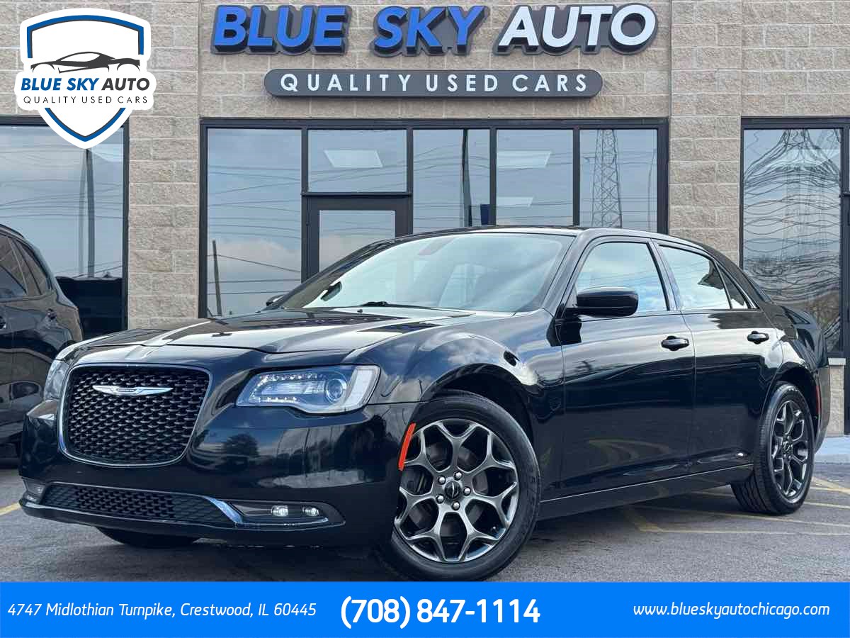 2018 Chrysler 300 S's photo
