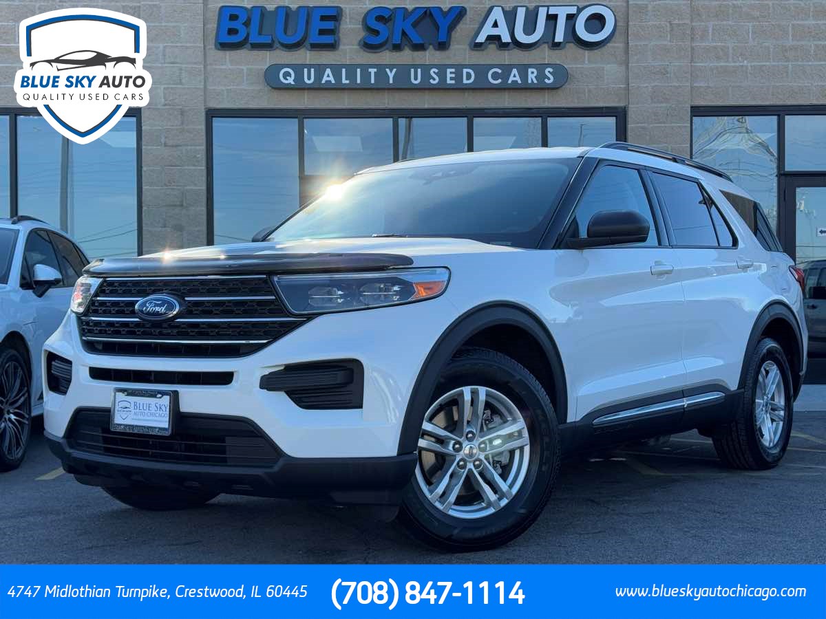 2022 Ford Explorer XLT's photo
