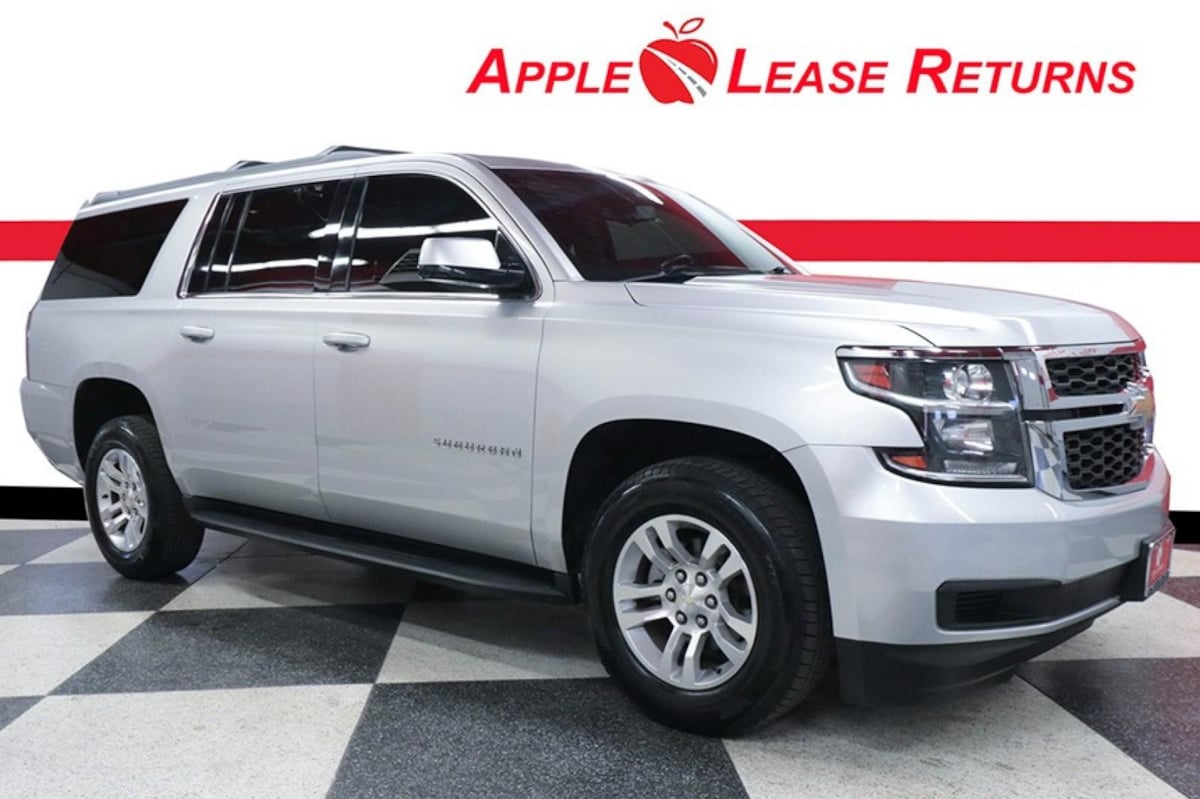 2017 Chevrolet Suburban LS's photo