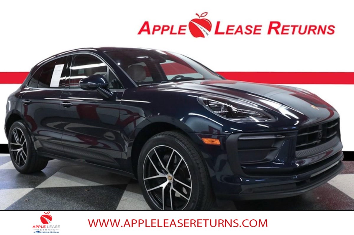 2023 Porsche Macan T's photo