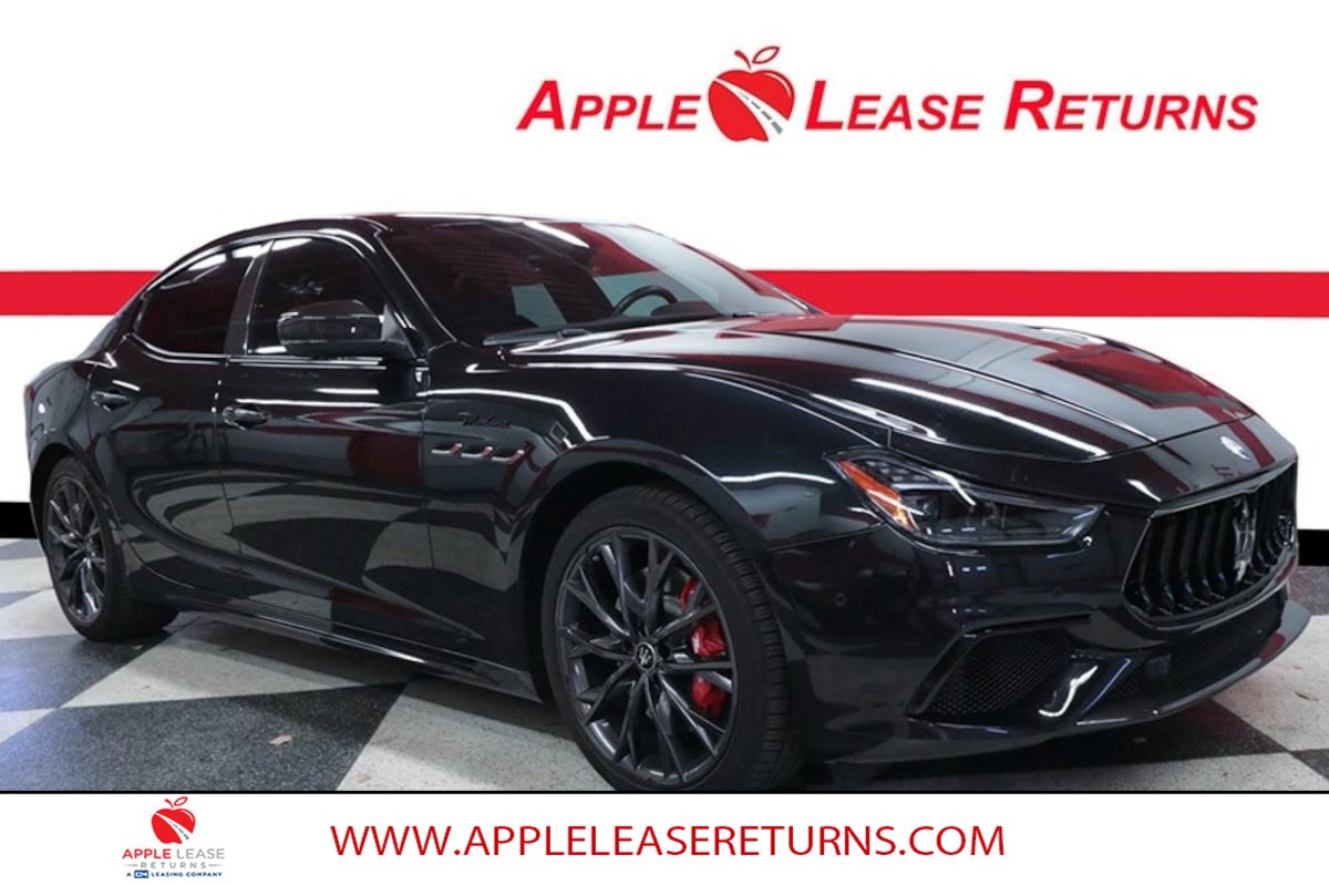 2022 Maserati Ghibli Modena's photo