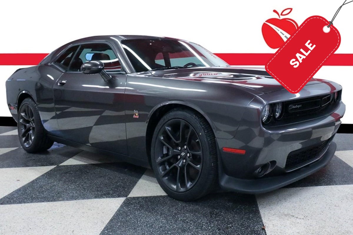 2021 Dodge Challenger R/T Scat Pack's photo