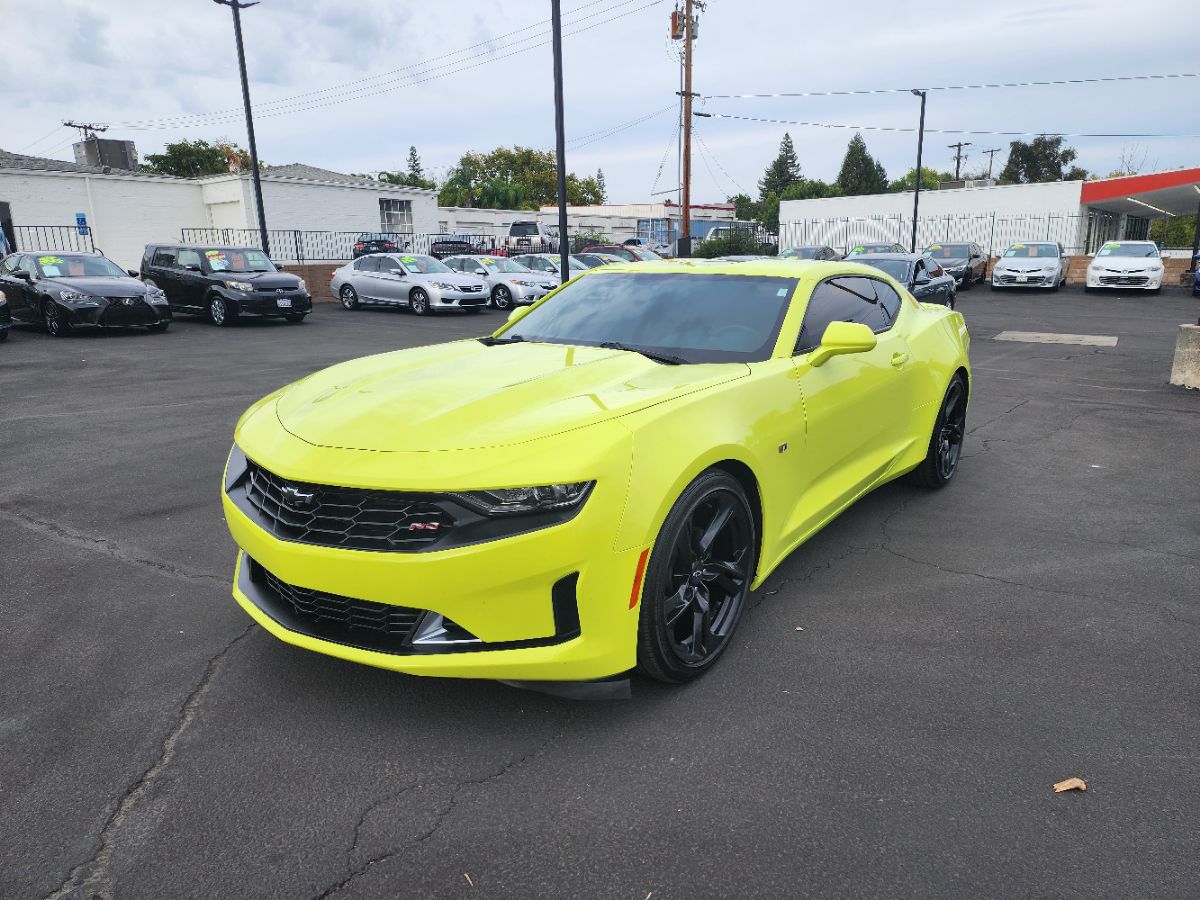 2020 Chevrolet Camaro 1LT's photo