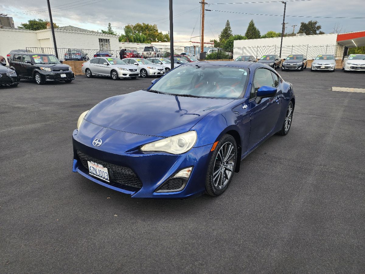 2013 Scion FR-S Base