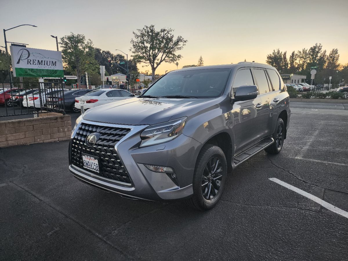 2021 Lexus GX Base's photo