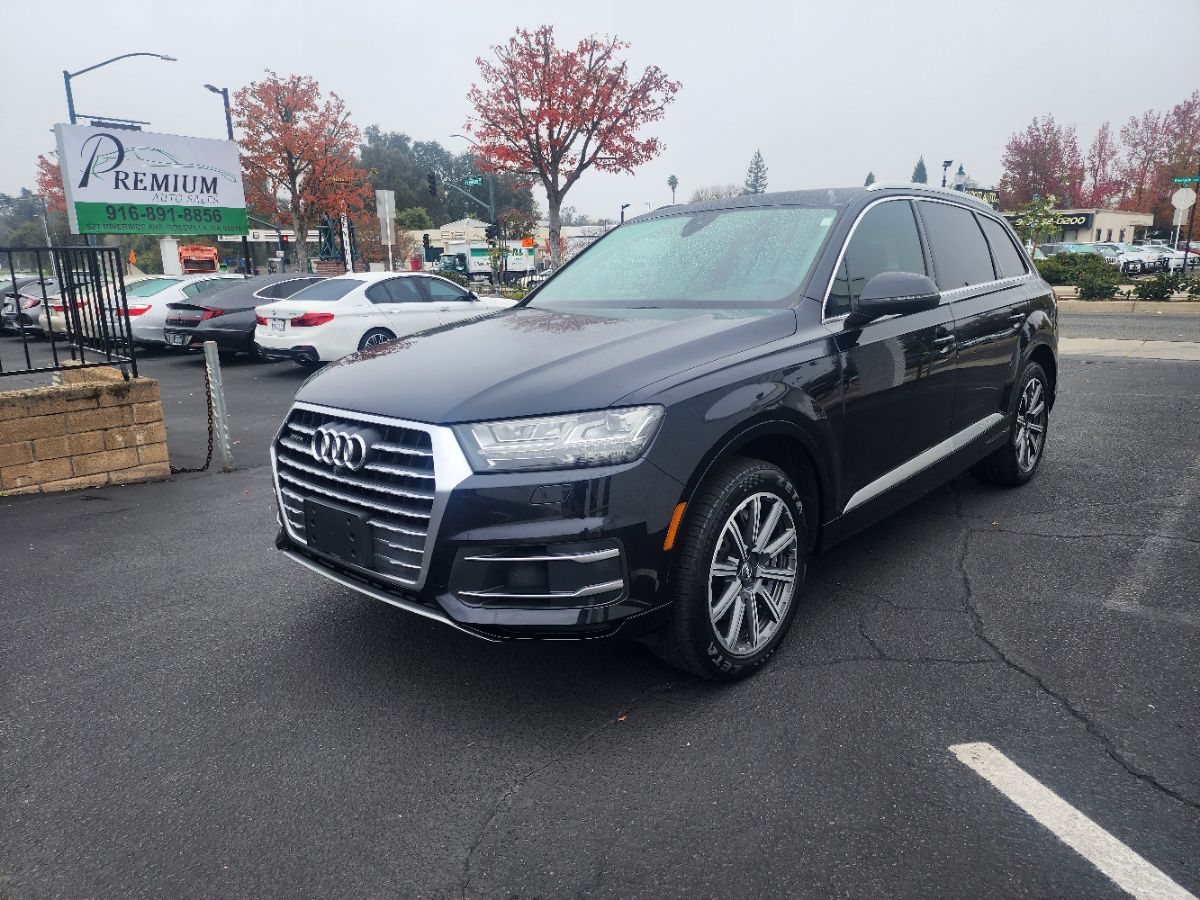 2017 Audi Q7 Premium Plus's photo