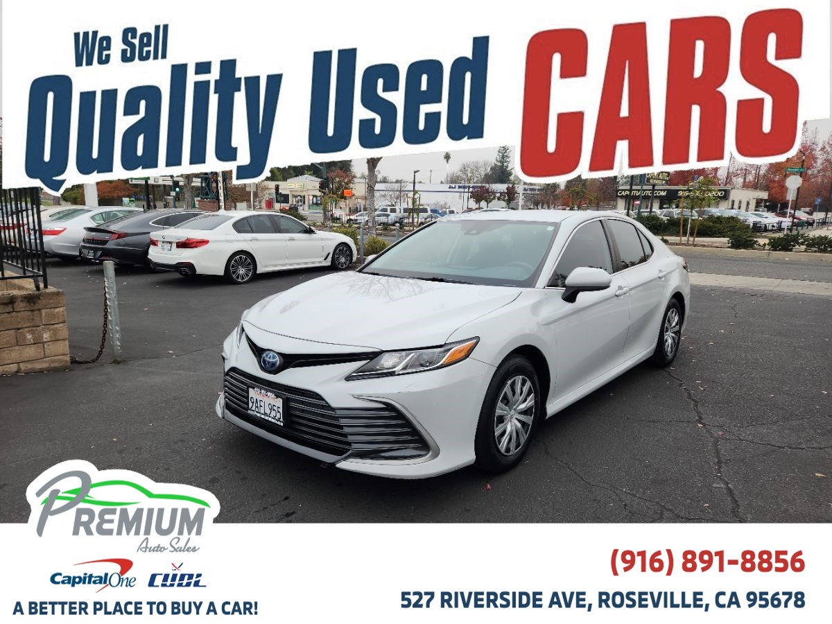 2022 Toyota Camry LE