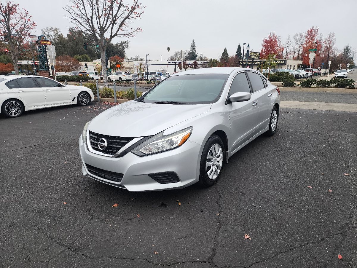 2017 Nissan Altima S