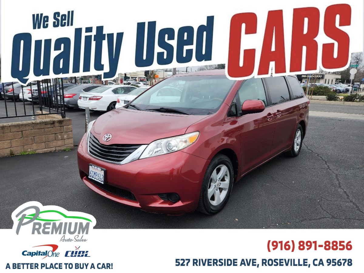 2011 Toyota Sienna LE