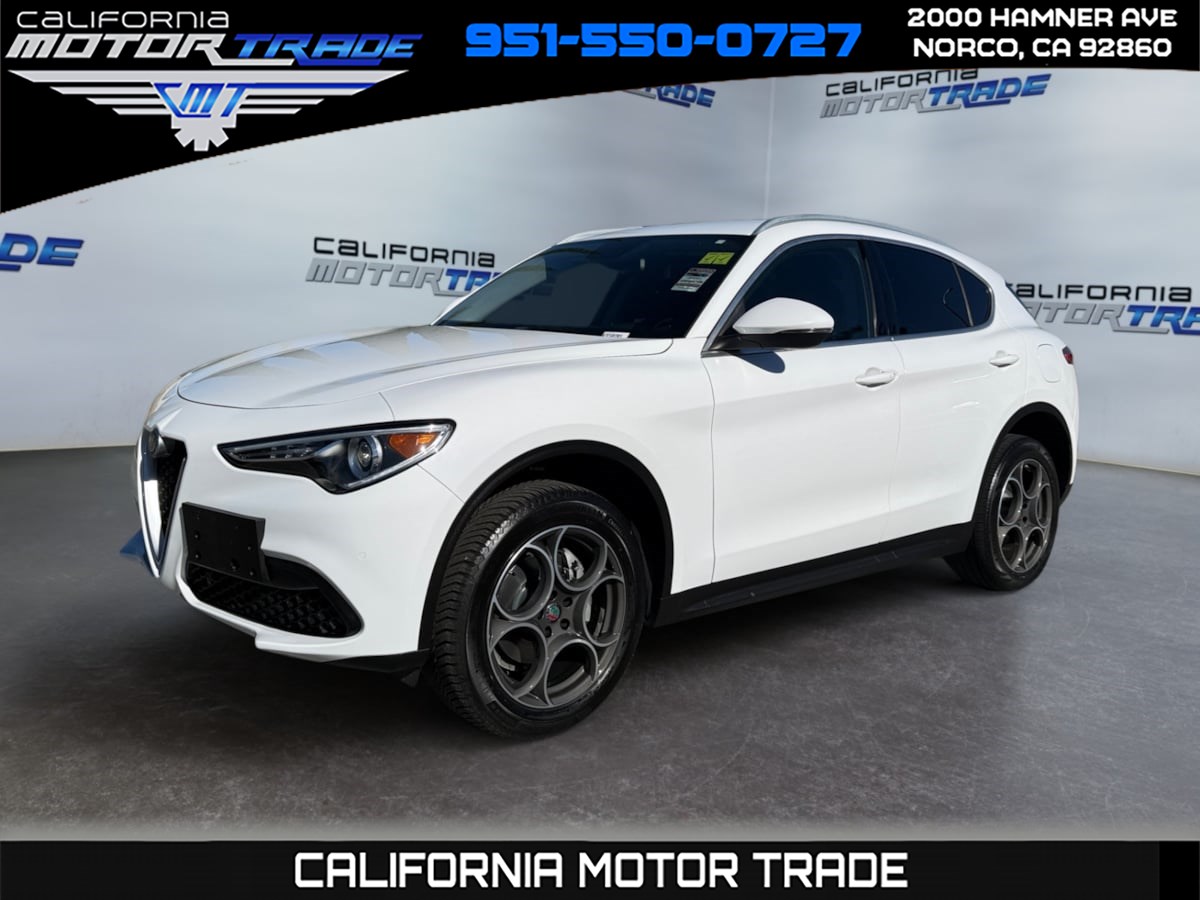 2019 Alfa Romeo Stelvio Base's photo
