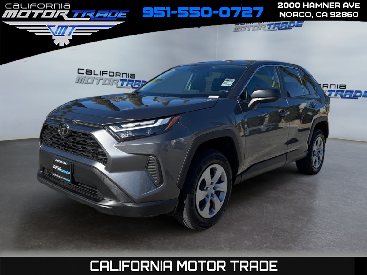 2023 Toyota RAV4 LE