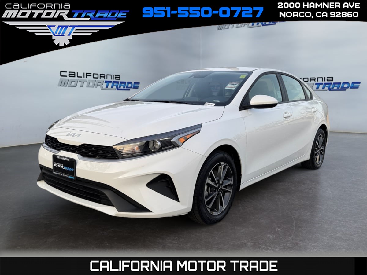 2024 Kia Forte LXS's photo