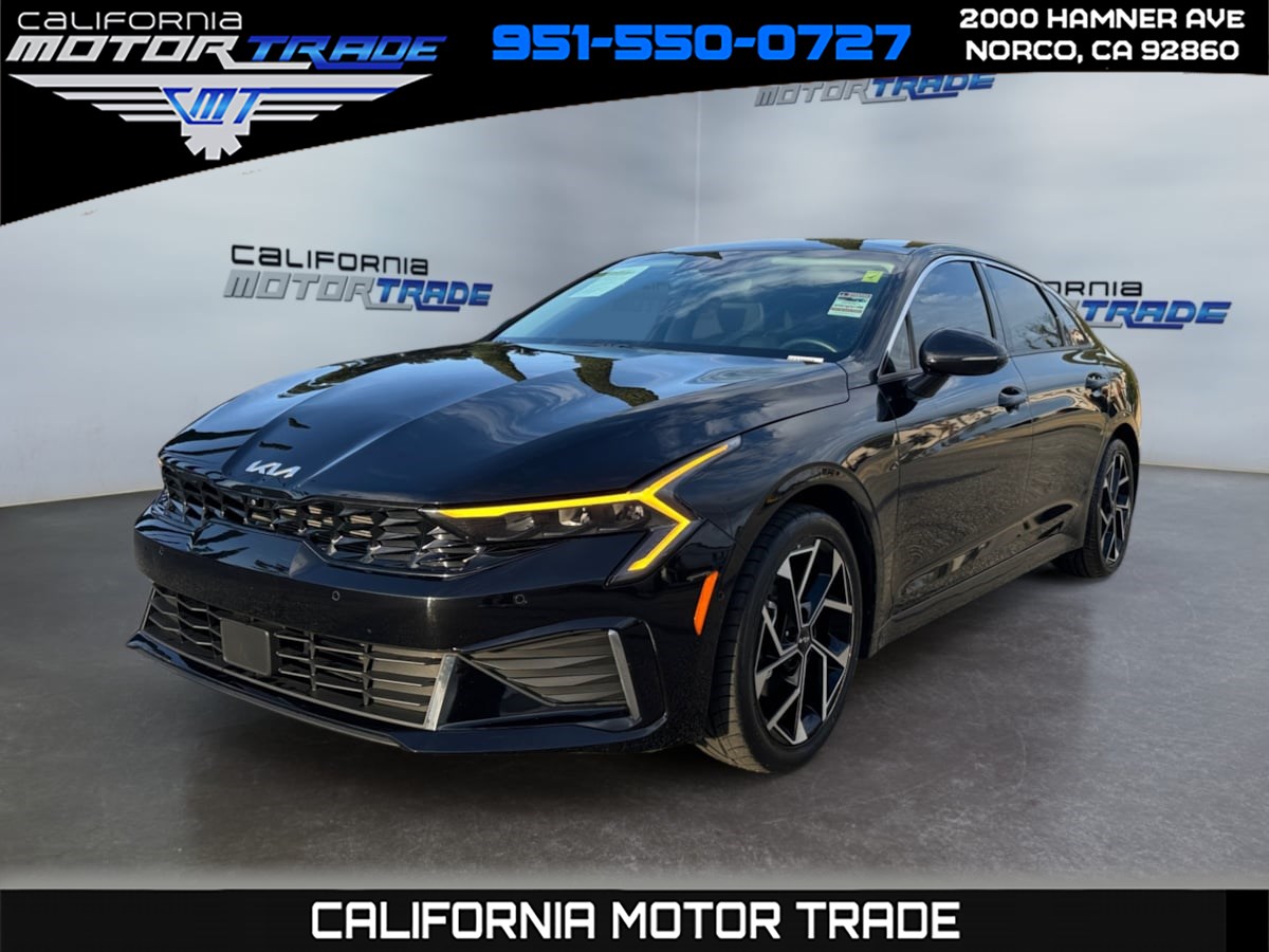 2025 Kia K5 EX's photo