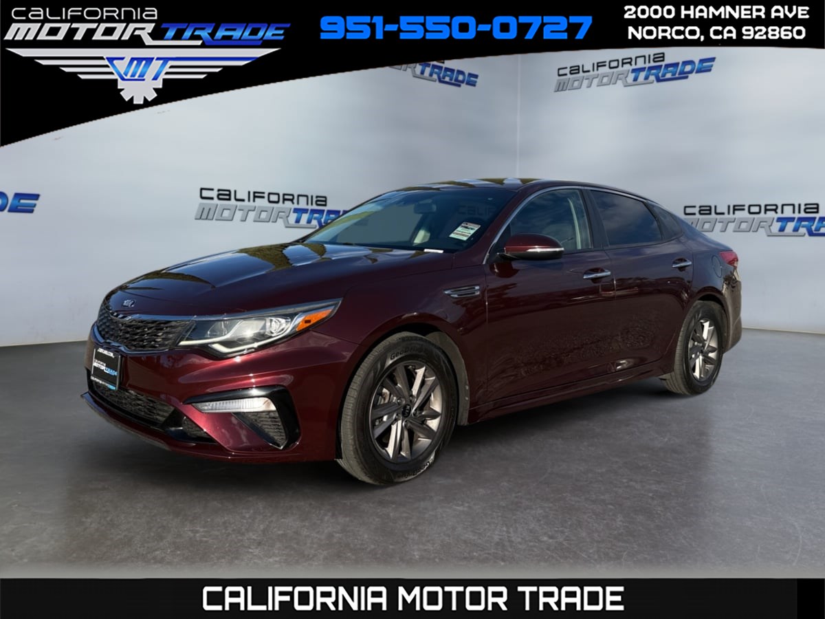 2020 Kia Optima LX's photo