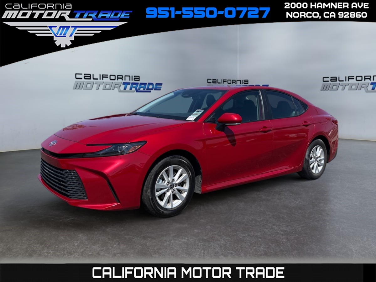 2025 Toyota Camry LE
