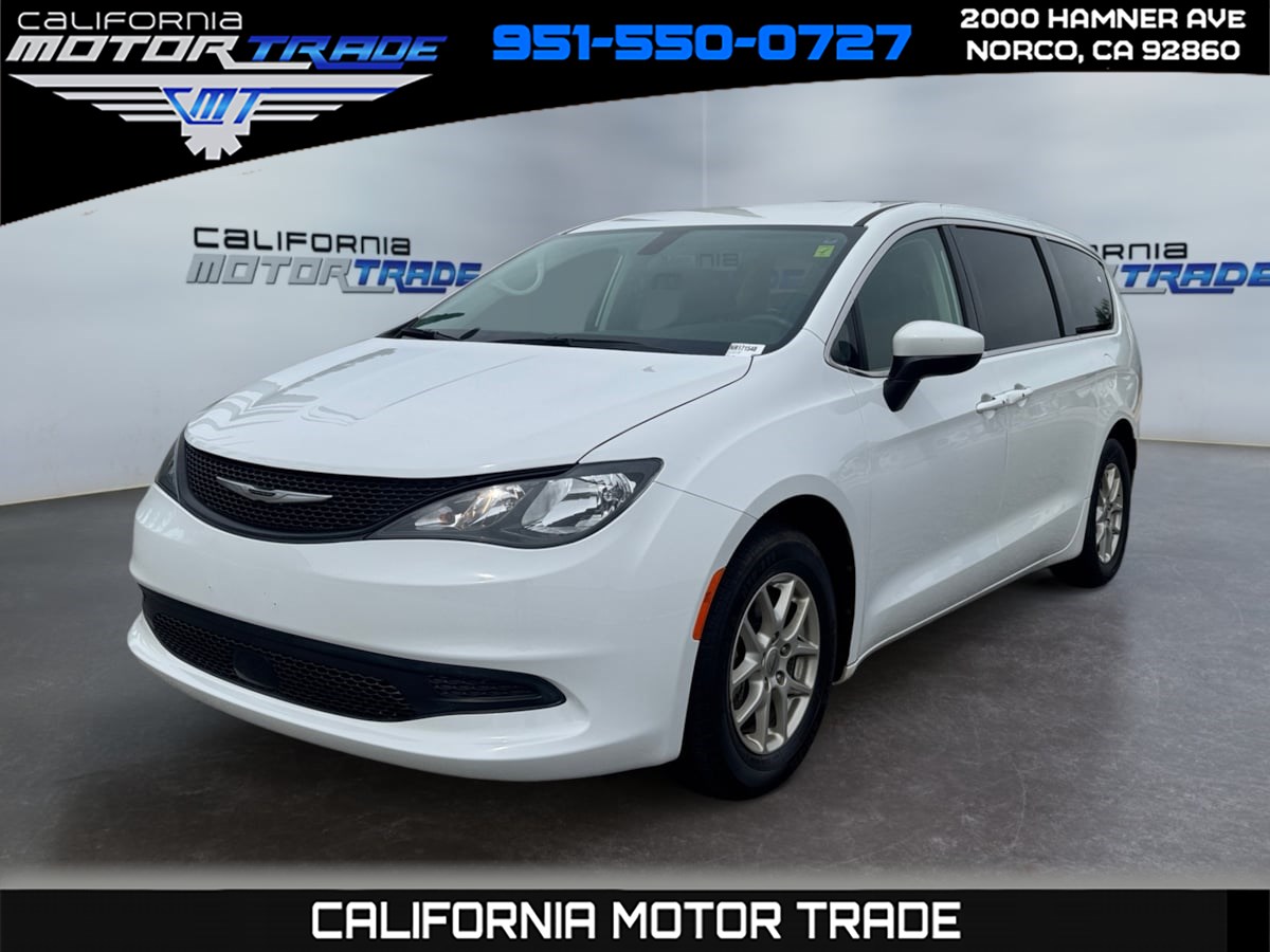 2022 Chrysler Voyager