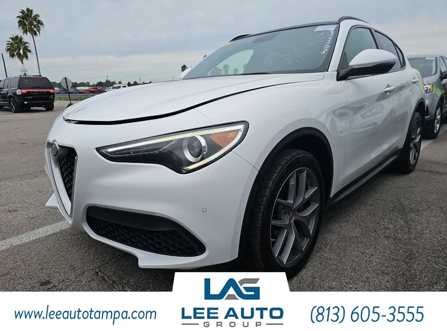 2018 Alfa Romeo Stelvio Ti Sport