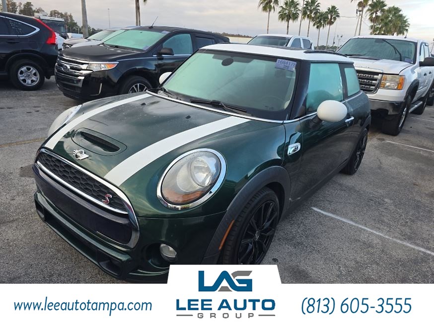 2015 MINI Cooper S's photo
