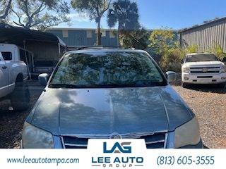 2009 Chrysler Town & Country Touring's photo