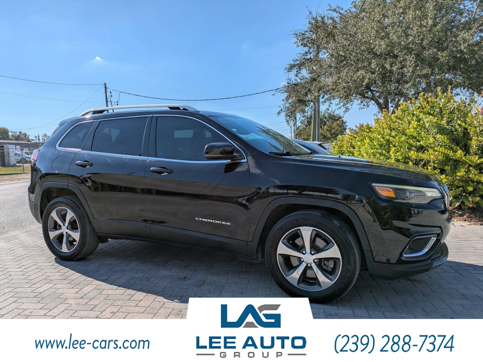 2019 Jeep Cherokee Limited's photo