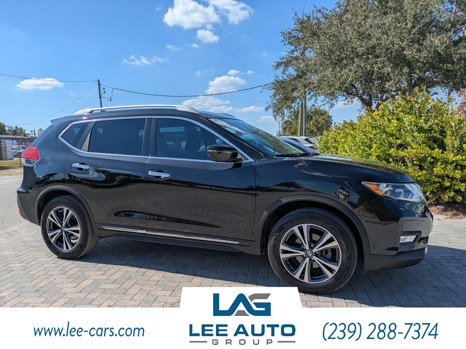 2017 Nissan Rogue SL's photo